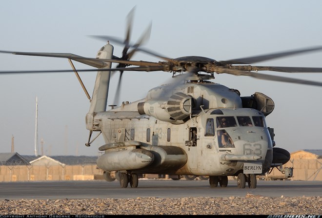 Hệ thống điều khiển kỹ thuật số của trực thăng cũng được thiết kể đặc biệt chuyên dùng cho việc sử dụng các thiết bị phá mìn.